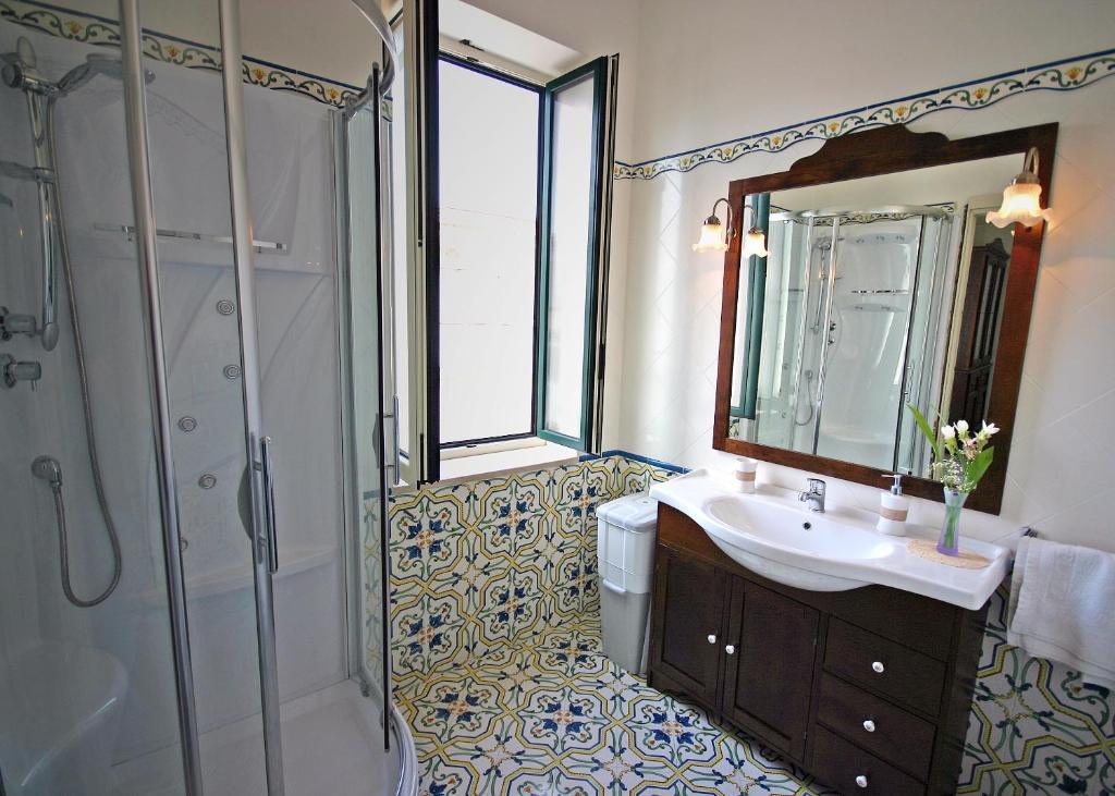 Sorrento Inn Guesthouse Gasthof Sorrent