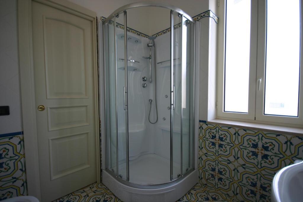 Sorrento Inn Guesthouse Sorrent