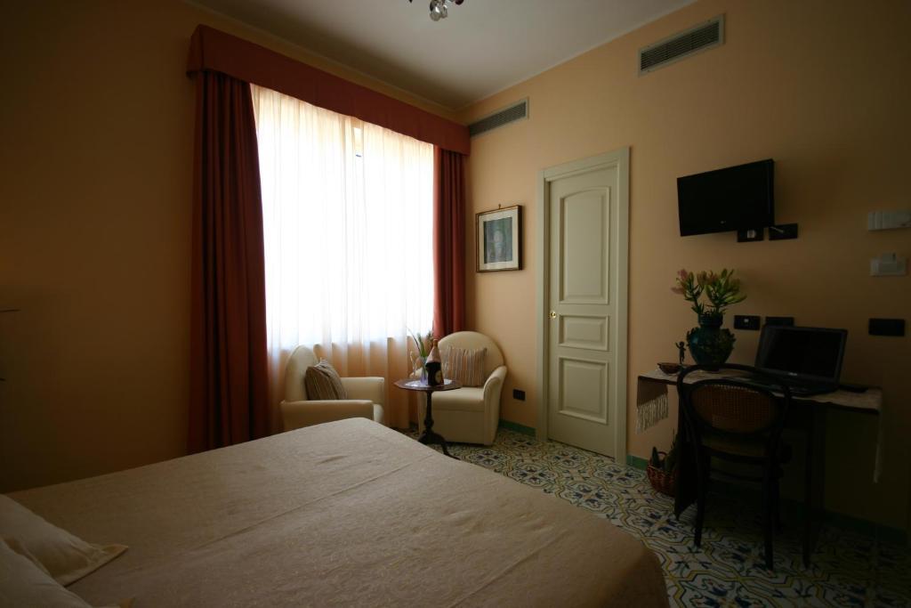 Gasthof Sorrento Inn Guesthouse Sorrent