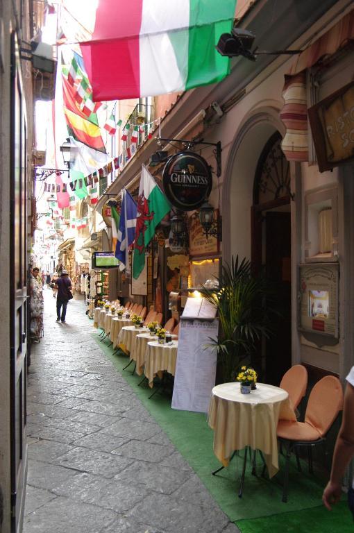 Sorrento Inn Guesthouse Sorrent