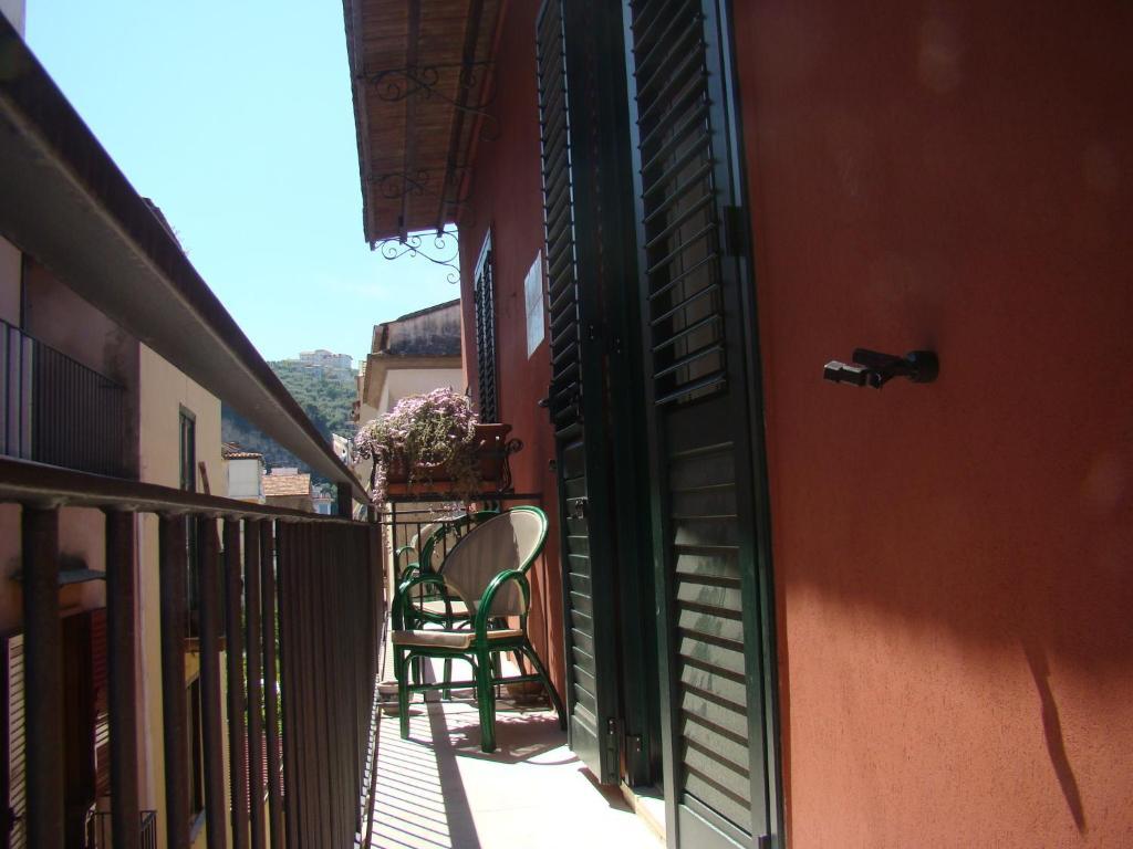 Sorrento Inn Guesthouse Sorrent